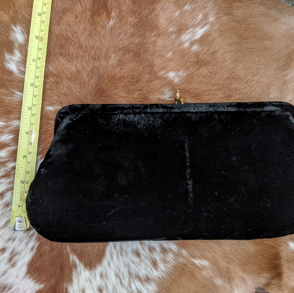 Lovely Vintage HL Harry Levine Velvet Clutch USA - Picture 4 of 7
